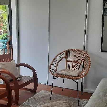 T2 Rdc Sur Piscine Et Jardin Апартаменты *